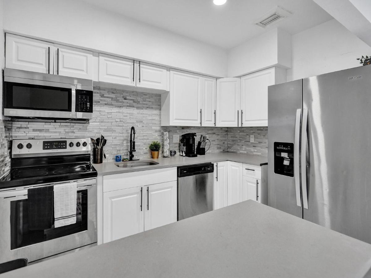 Escape To Miami Retreat Βίλα North Miami Beach Εξωτερικό φωτογραφία